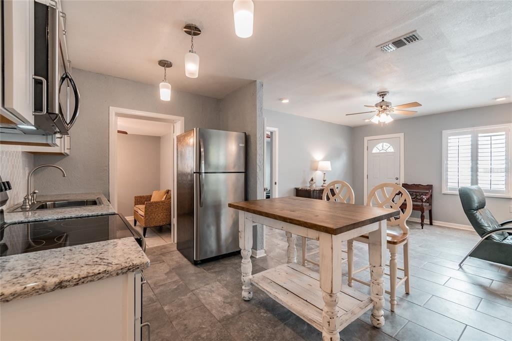 3611 W Anderson Avenue - Photo 4