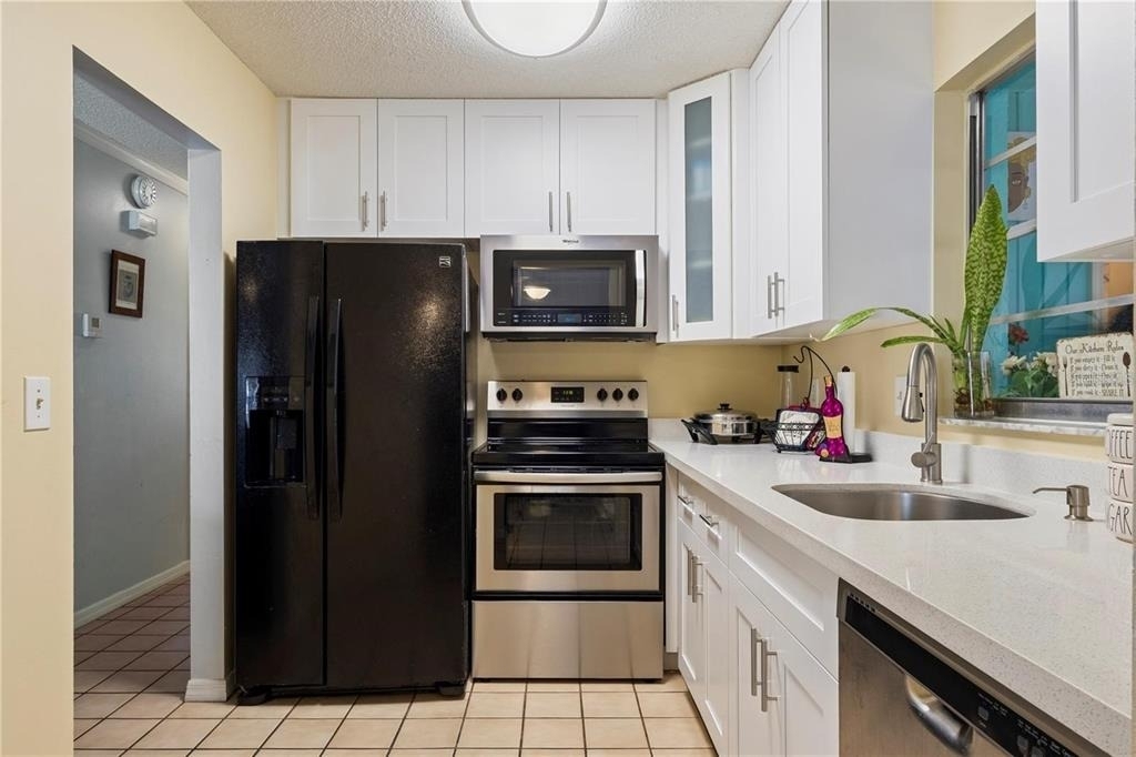 409 Feltham Trail - Photo 11