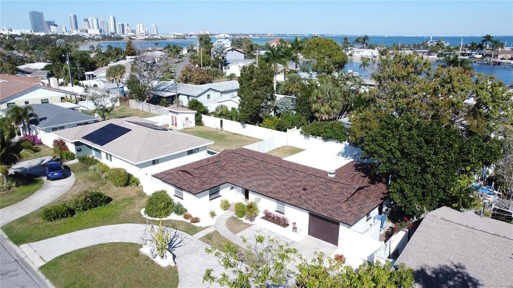 2502 Tropical Shores Drive Se - Photo 1