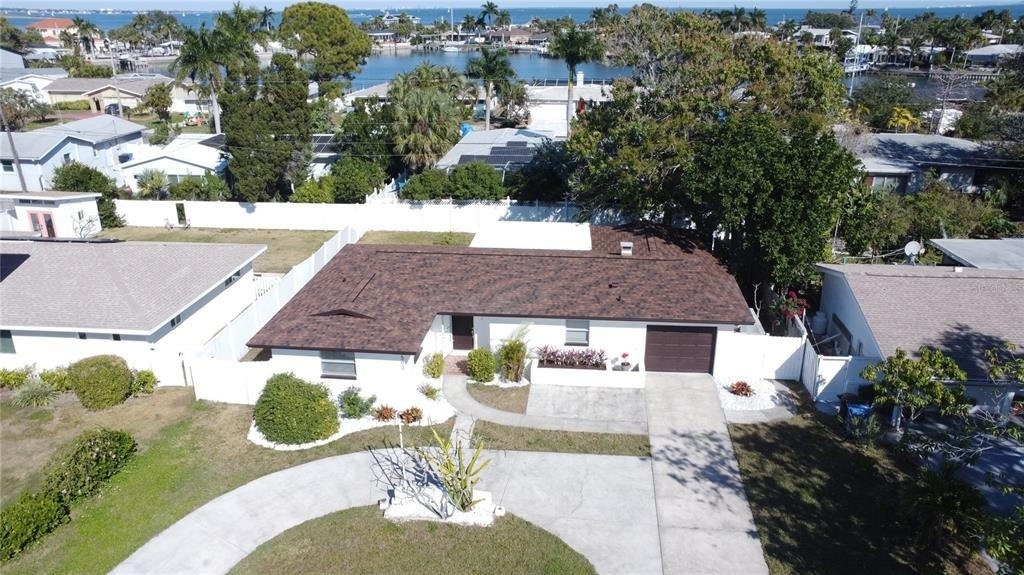2502 Tropical Shores Drive Se - Photo 0