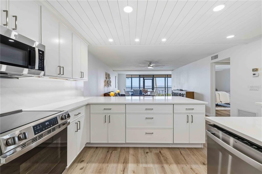 3420 Wild Oak Bay Boulevard - Photo 15