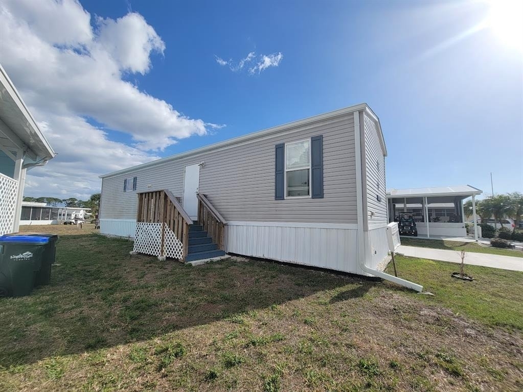 5700 Holiday Park Boulevard - Photo 31