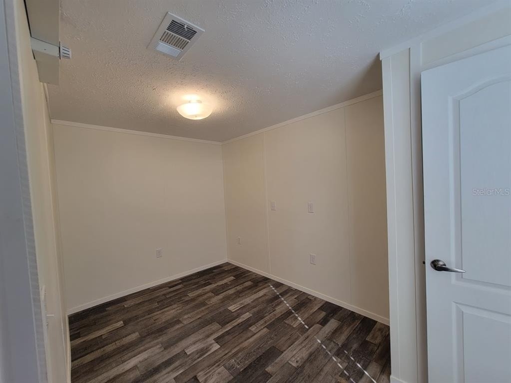 5700 Holiday Park Boulevard - Photo 13
