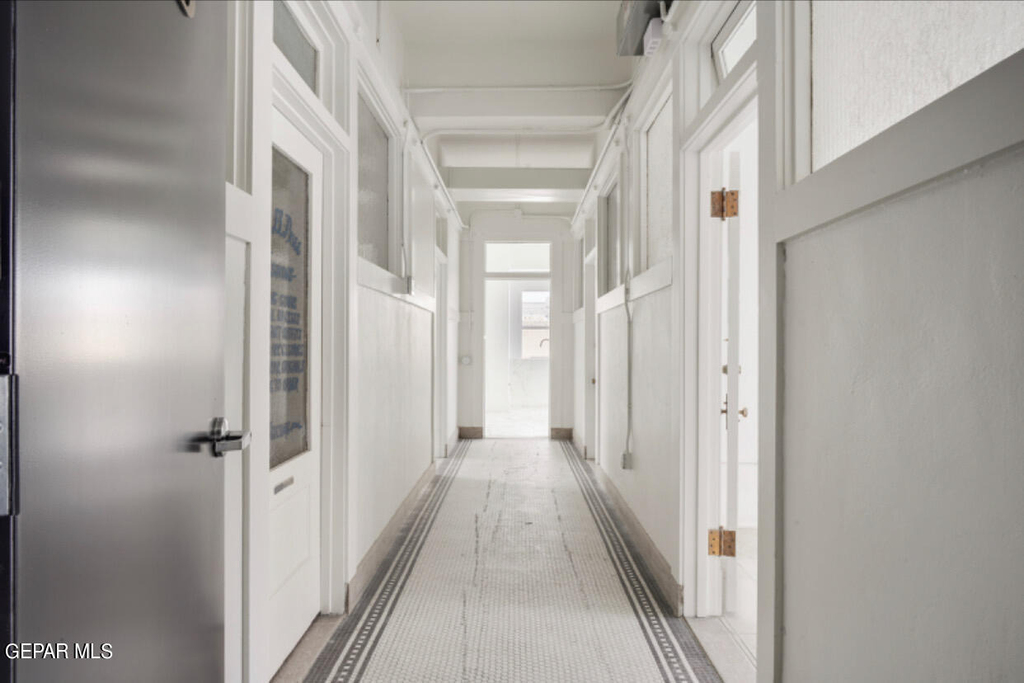 115 N Mesa Street - Photo 3