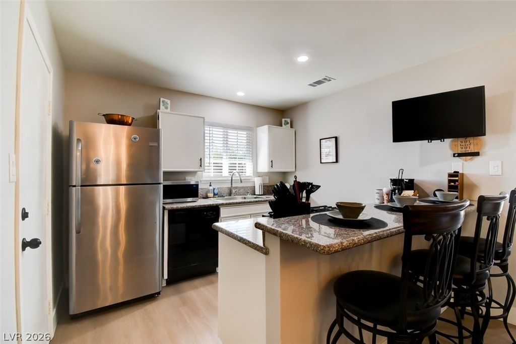 1032 Alan Shepard Street - Photo 2