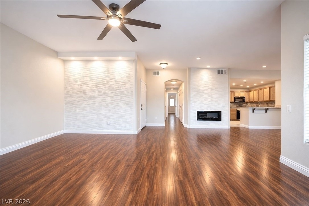 825 Canterra Street - Photo 1