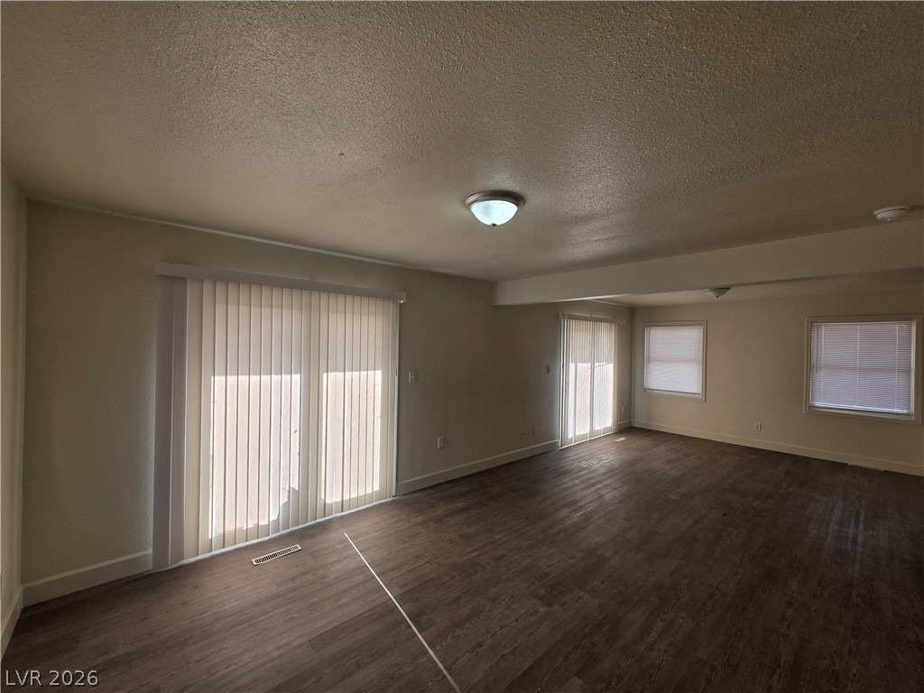 1590 Mustang Drive - Photo 55