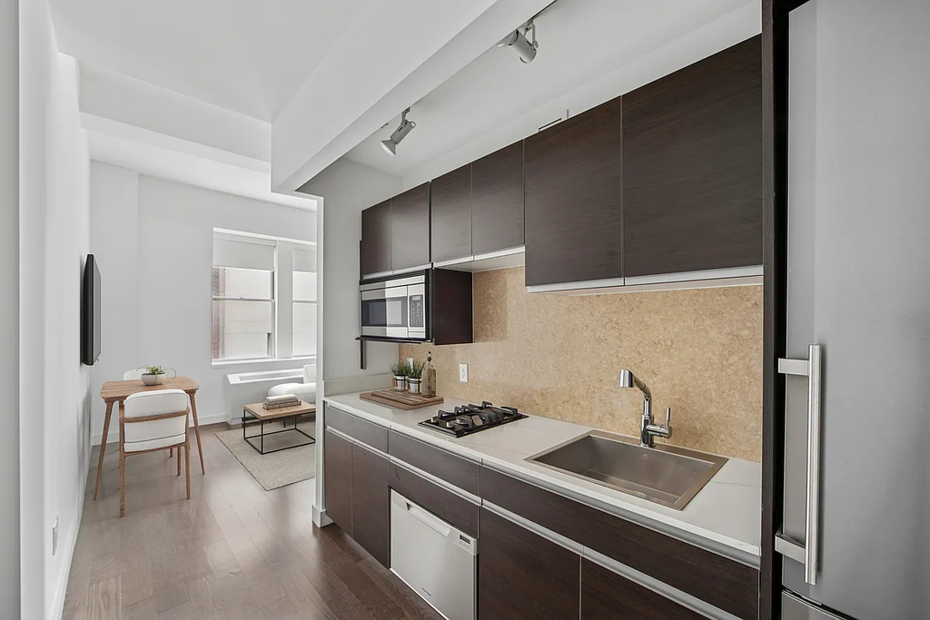 116 John Street - Photo 2