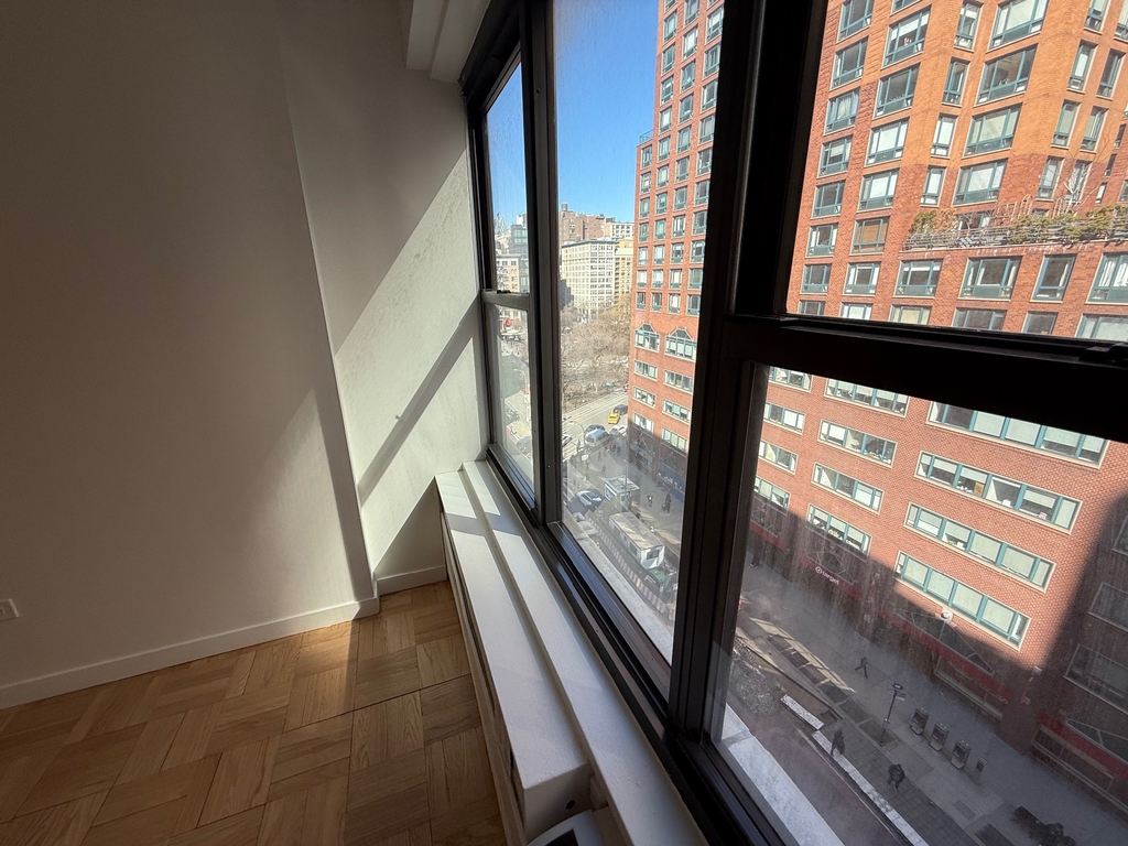 145 Fourth ave - Photo 7