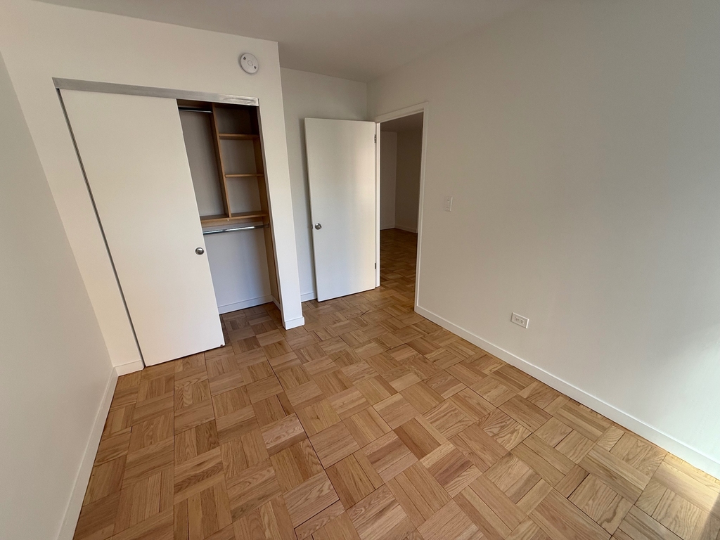 145 Fourth ave - Photo 6
