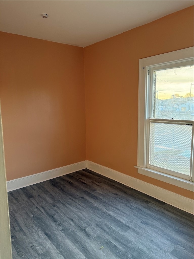 106 W 2nd Street - Photo 8