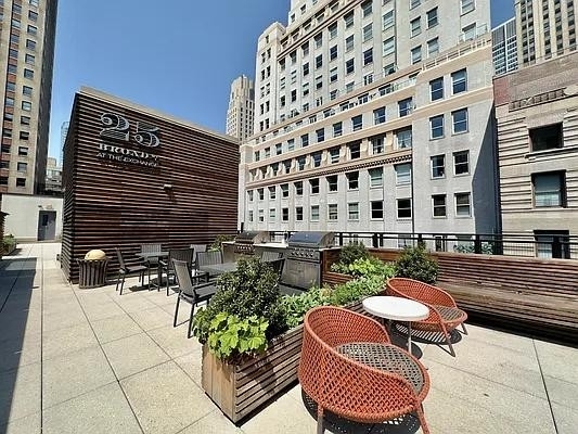 Broad Street - Photo 9