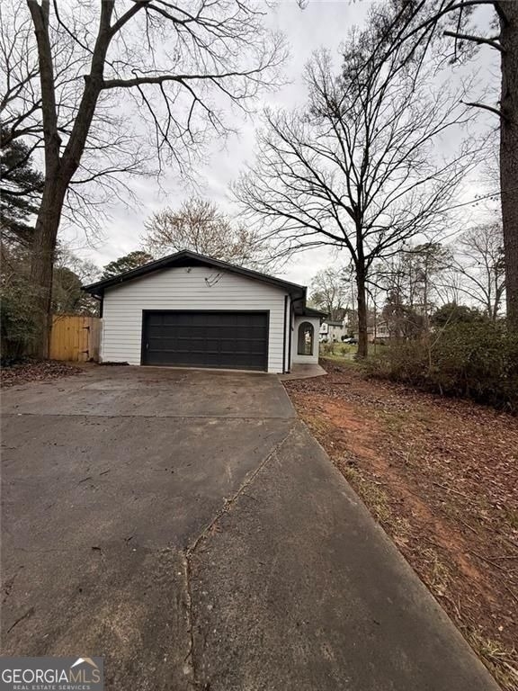 1055 Pinecrest Drive - Photo 5