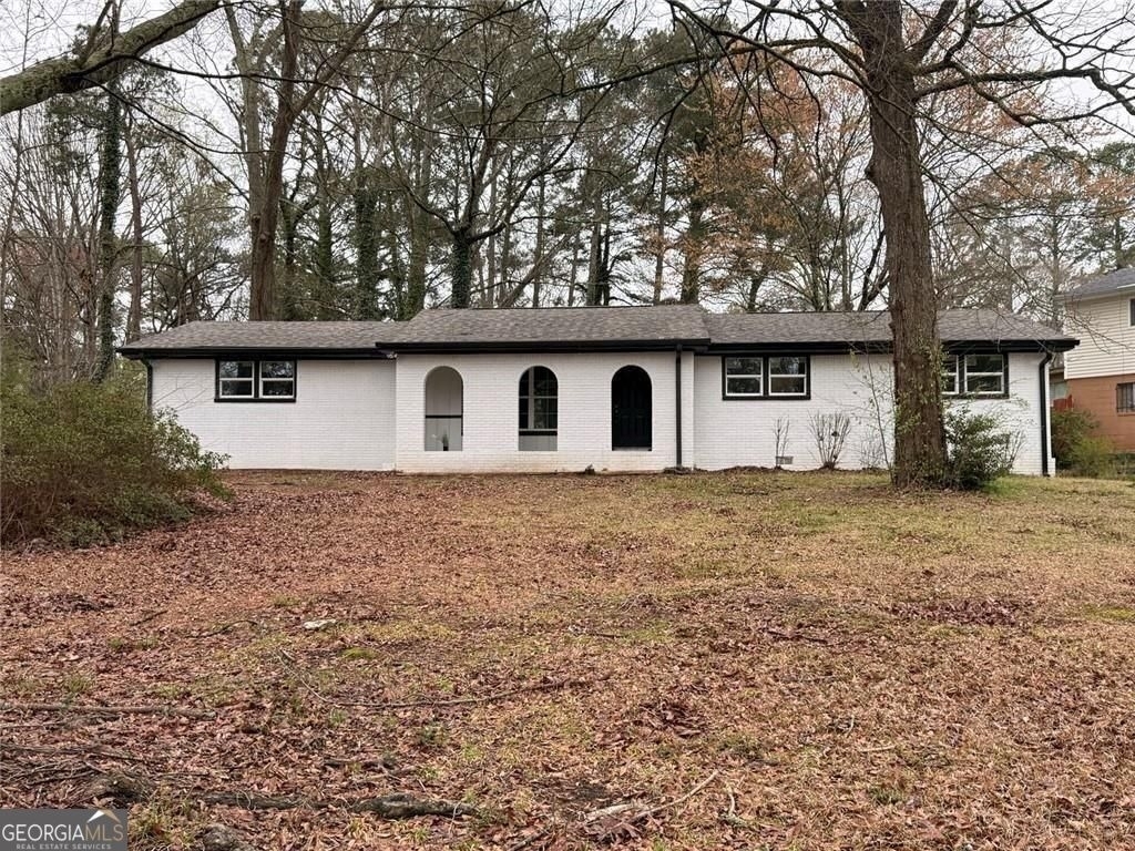 1055 Pinecrest Drive - Photo 1