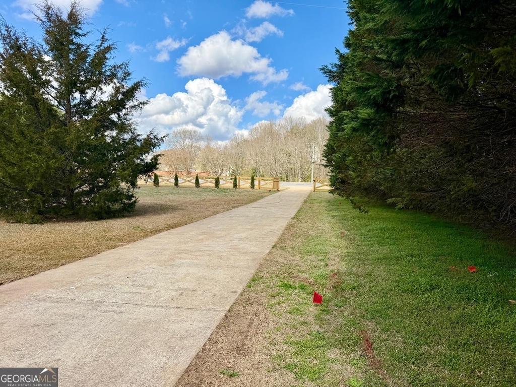 3041 Monroe Highway - Photo 1