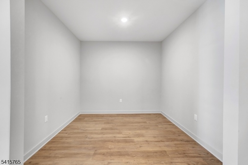 51 Okner Pkwy - Photo 10