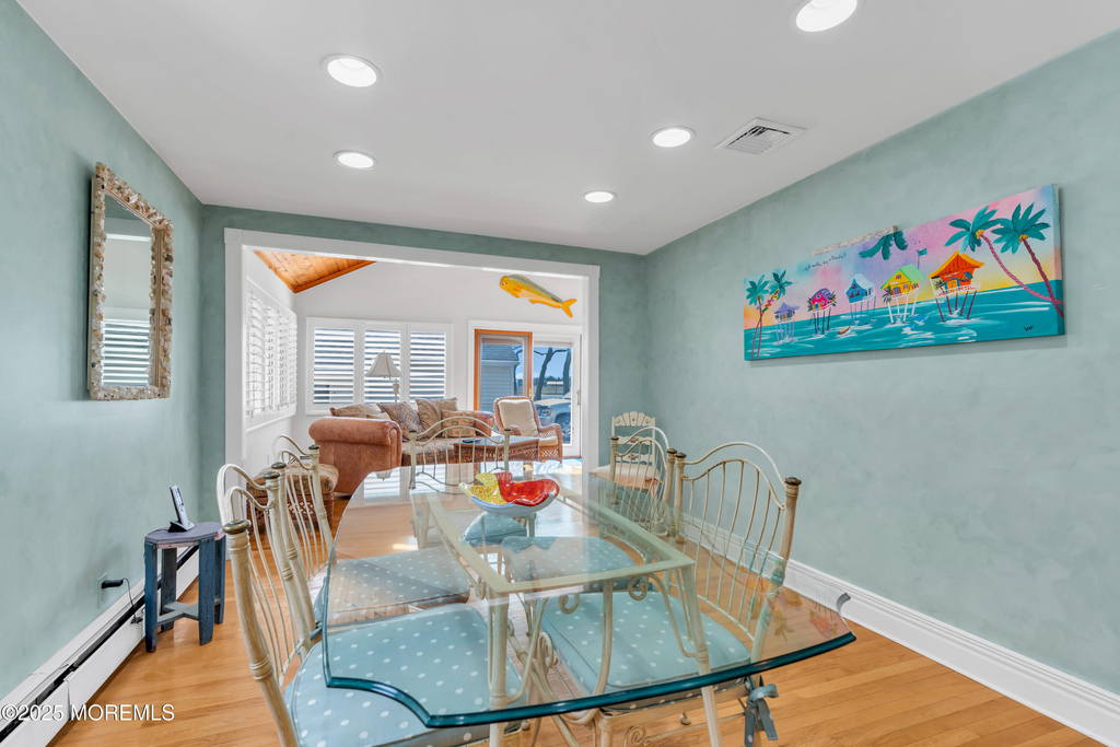 124 Neptune Place - Photo 10