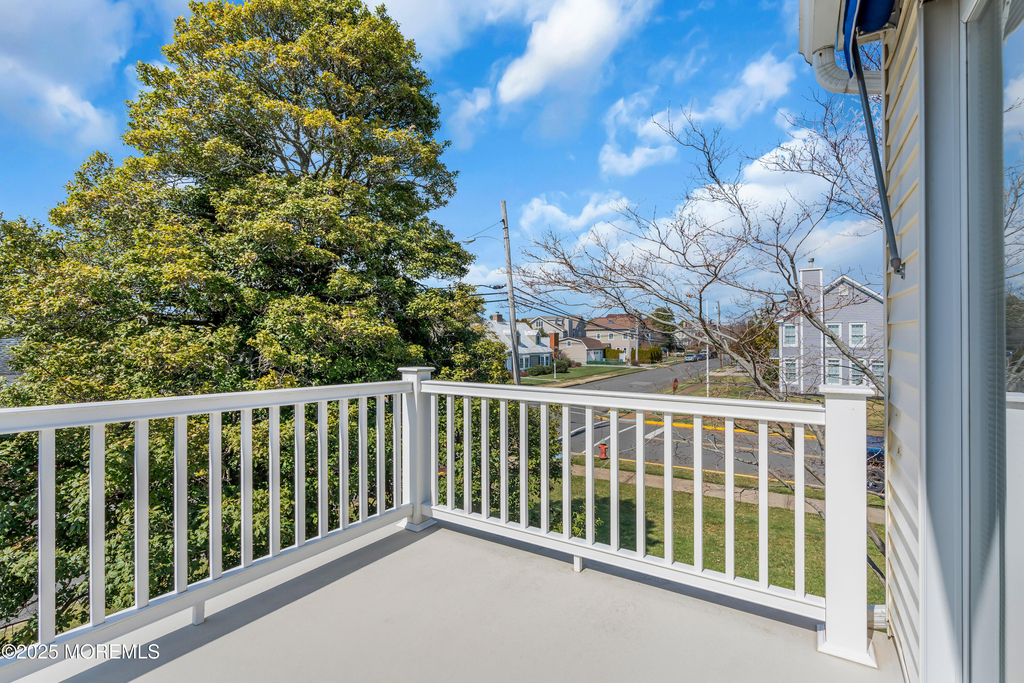 124 Neptune Place - Photo 19