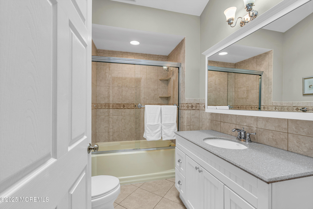 218 3rd Avenue - Photo 7