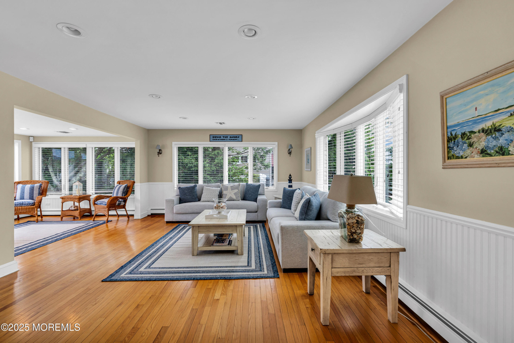 218 3rd Avenue - Photo 4