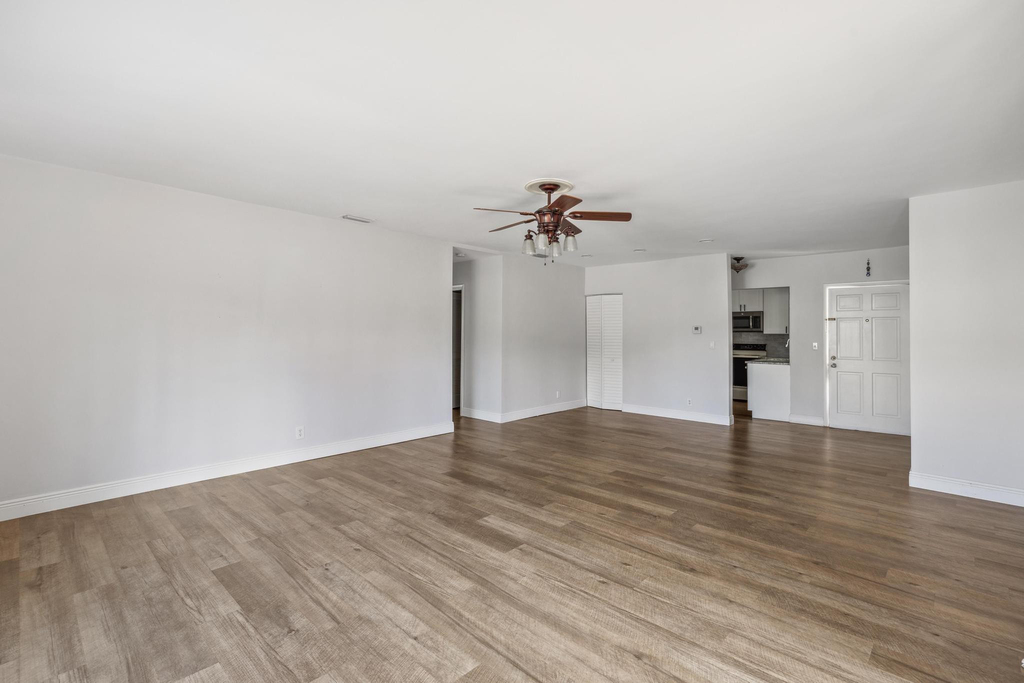 1450 N Riverside Drive - Photo 11