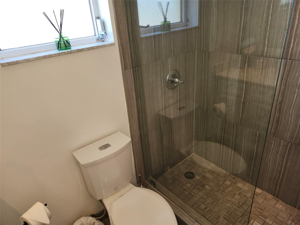 301 Cambridge Road - Photo 17