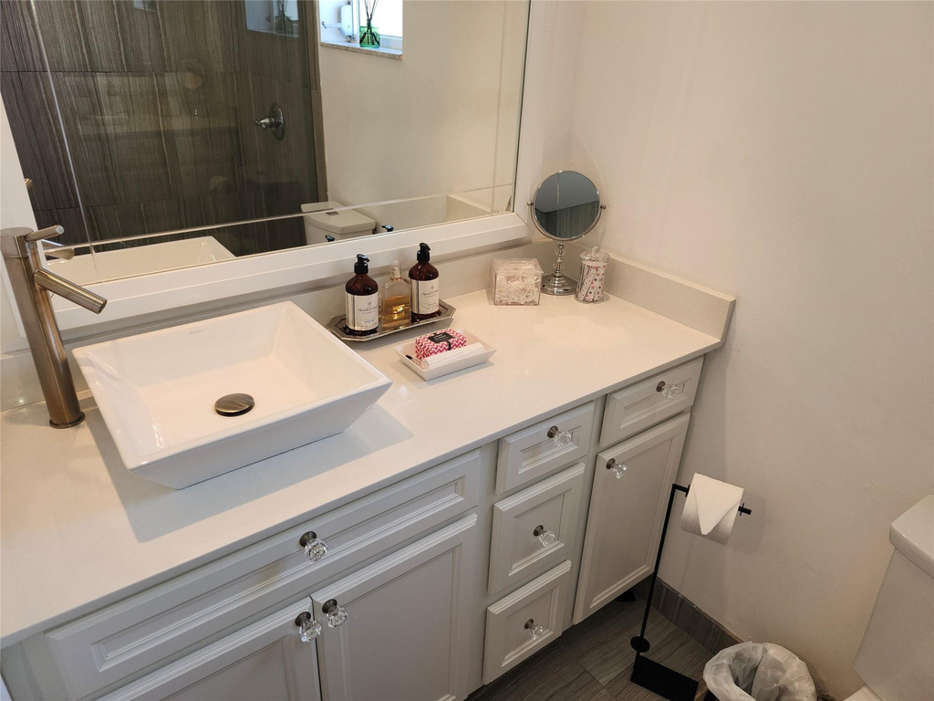 301 Cambridge Road - Photo 16