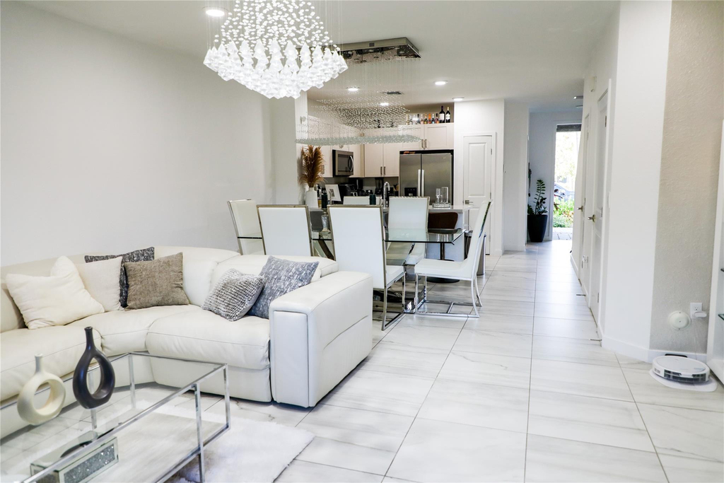 148 Se 5th Court - Photo 2