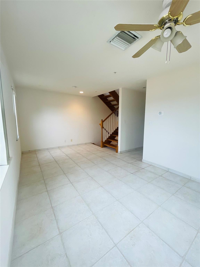 2605 Bay Drive - Photo 15