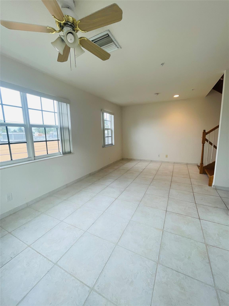 2605 Bay Drive - Photo 14