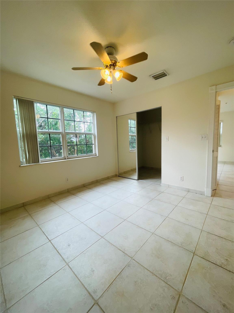 2605 Bay Drive - Photo 17