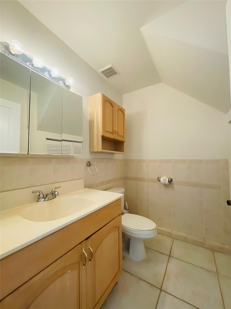 2605 Bay Drive - Photo 11