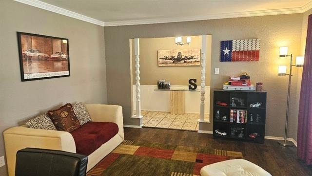 2418 Helena Circle - Photo 1