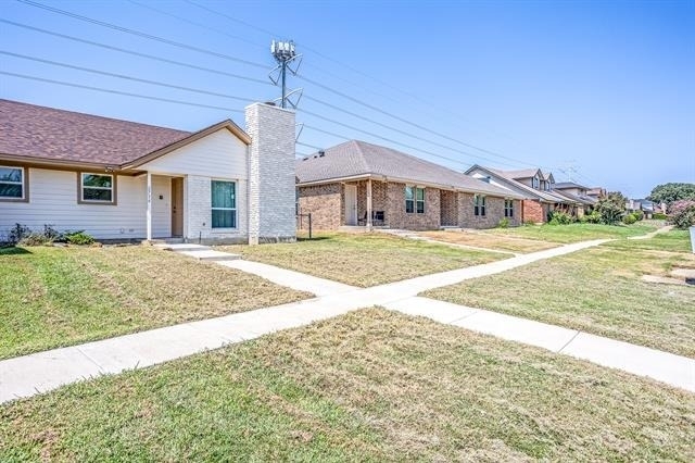 2734 Sherry Street - Photo 3