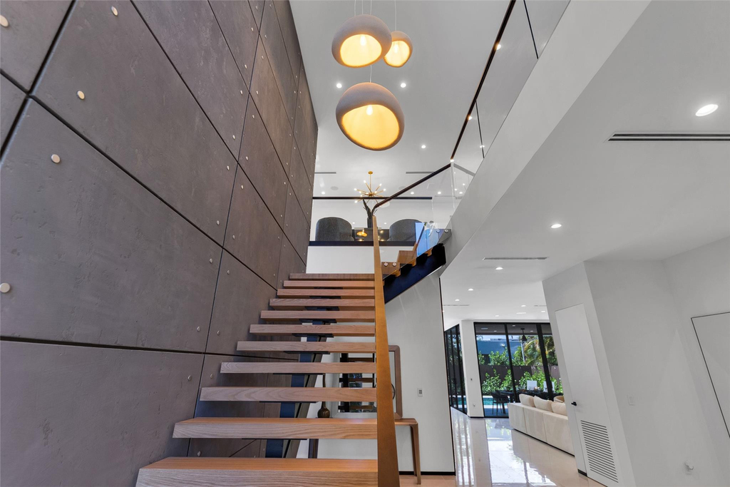 727 Ne 17th Way - Photo 29