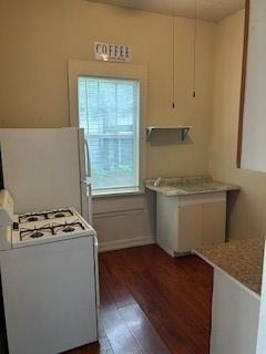 617 W Gandy Street - Photo 1