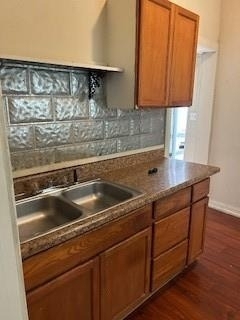 617 W Gandy Street - Photo 2