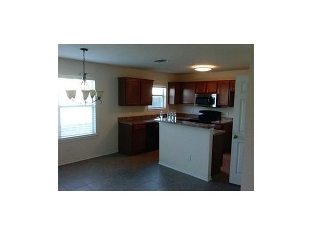616 Fleming Street - Photo 1