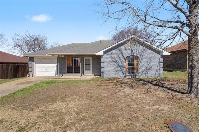 114 Prairie Creek Circle - Photo 0