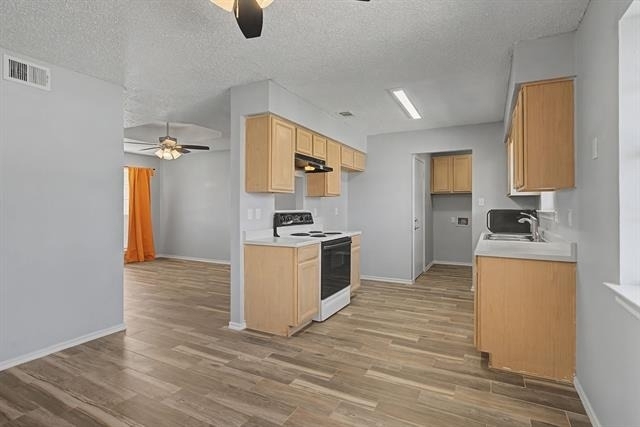 114 Prairie Creek Circle - Photo 10