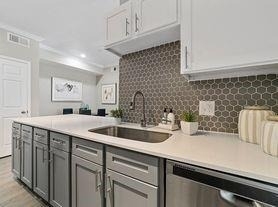 9922 Hickory Crossing - Photo 5