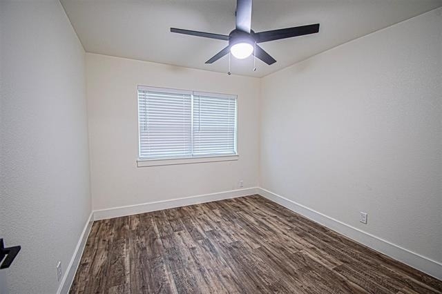 551 E Burks Street - Photo 23