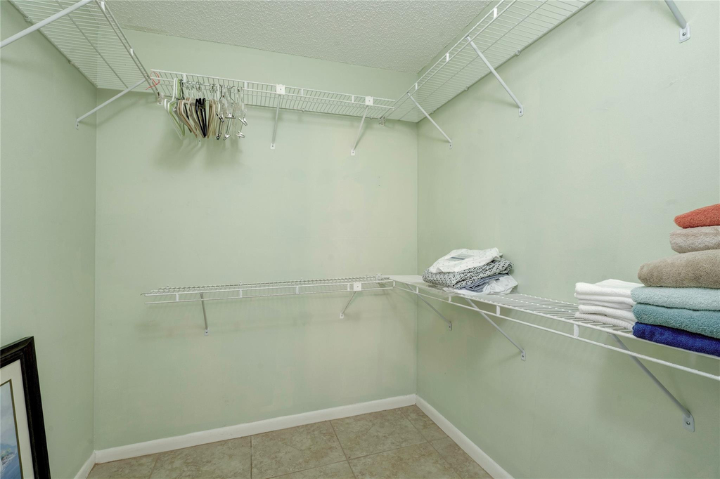 3102 Portofino Point - Photo 17