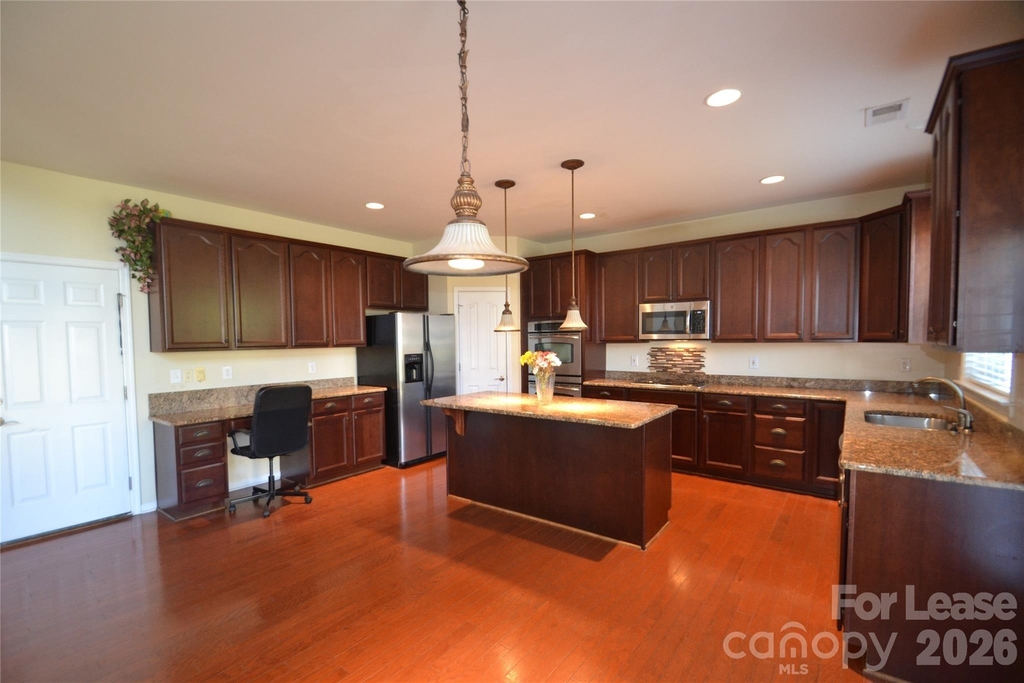 221 Montibello Drive - Photo 9