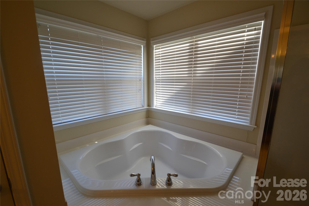 221 Montibello Drive - Photo 14
