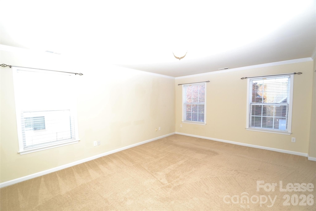 221 Montibello Drive - Photo 11
