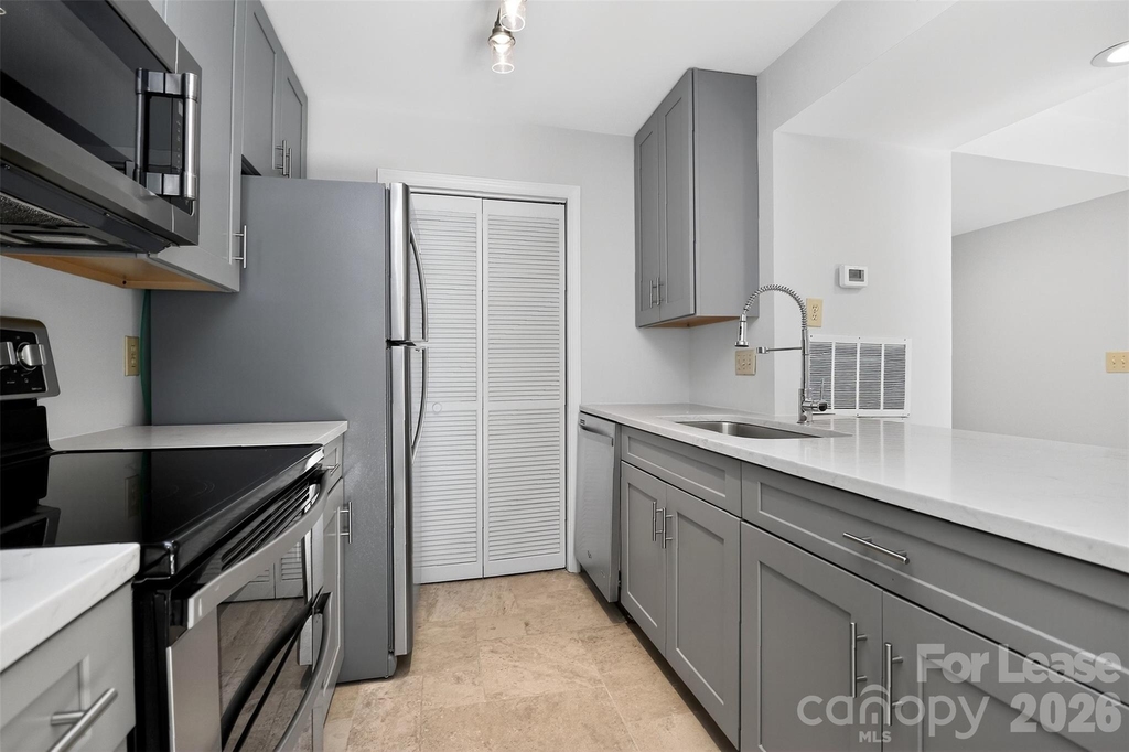 11029 Harrowfield Road - Photo 12