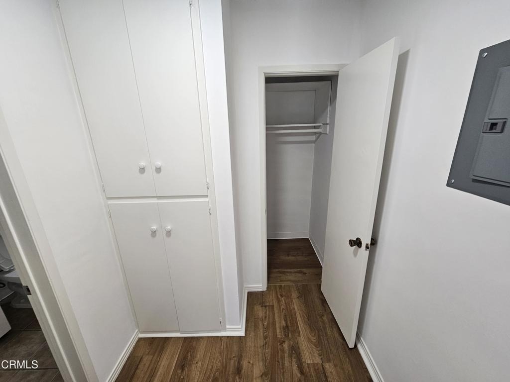 12246 1/2 Oxnard Street - Photo 12