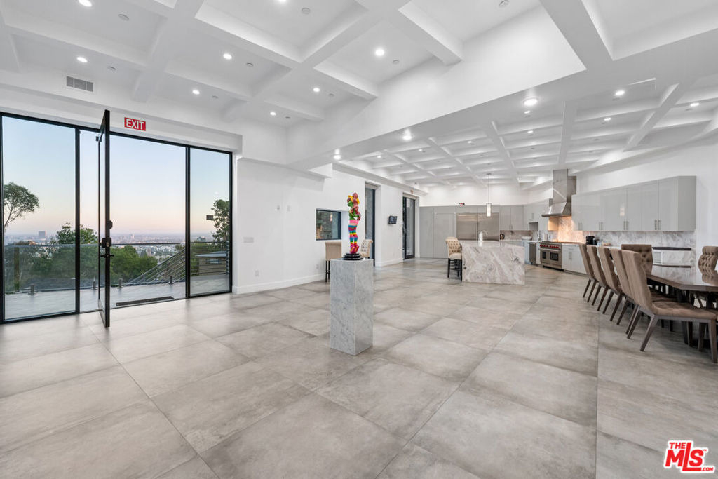 6181 Temple Hill Drive - Photo 17