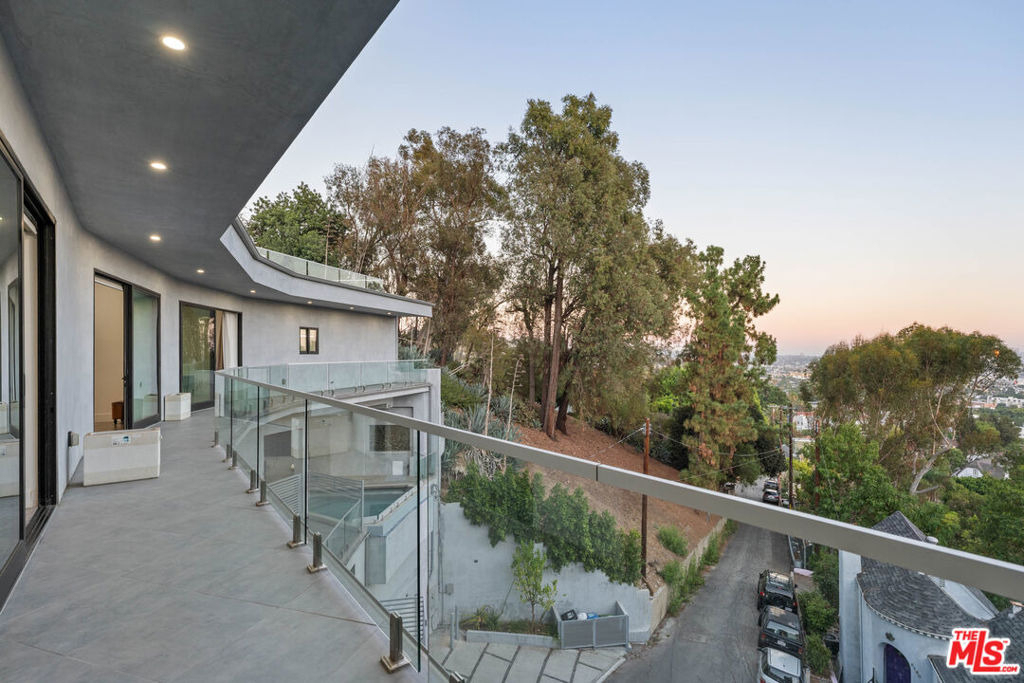 6181 Temple Hill Drive - Photo 25